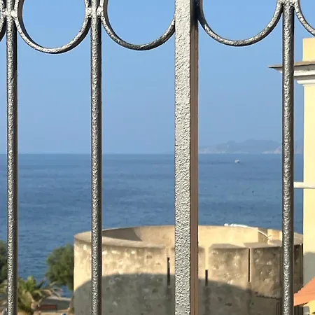 In Ile Rousse With Sea View Διαμέρισμα LʼÎle-Rousse