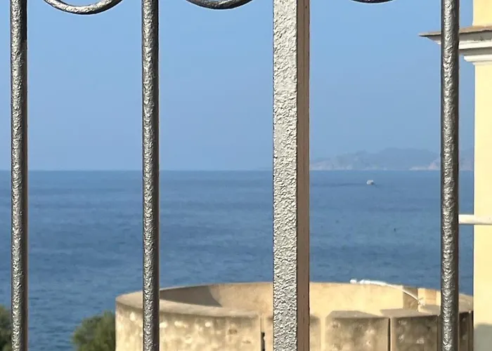 In Ile Rousse With Sea View Appartement LʼÎle-Rousse